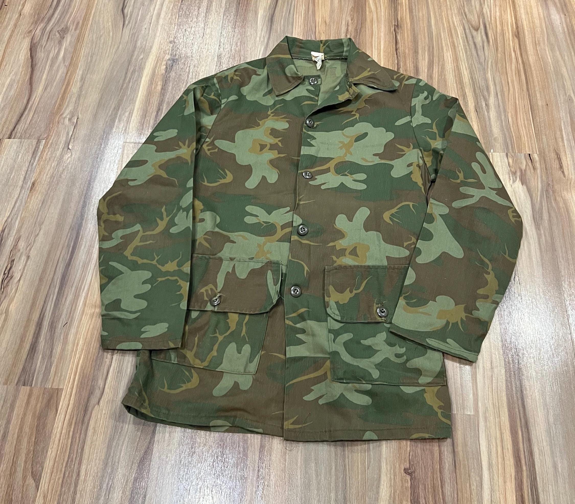 Small Vintage 60s 70s Mitchell Duck Camo 100% Cotton Button up