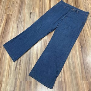34x30 Vintage 70s Medium Wash Wide Leg Denim Bootcut Jeans Pants USA Made
