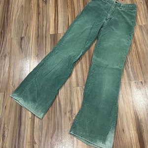 27x32 Vintage 60s 70s Faded Green Corduroy Zip Up Flare Bell Bottom Pants Trousers Jeans USA