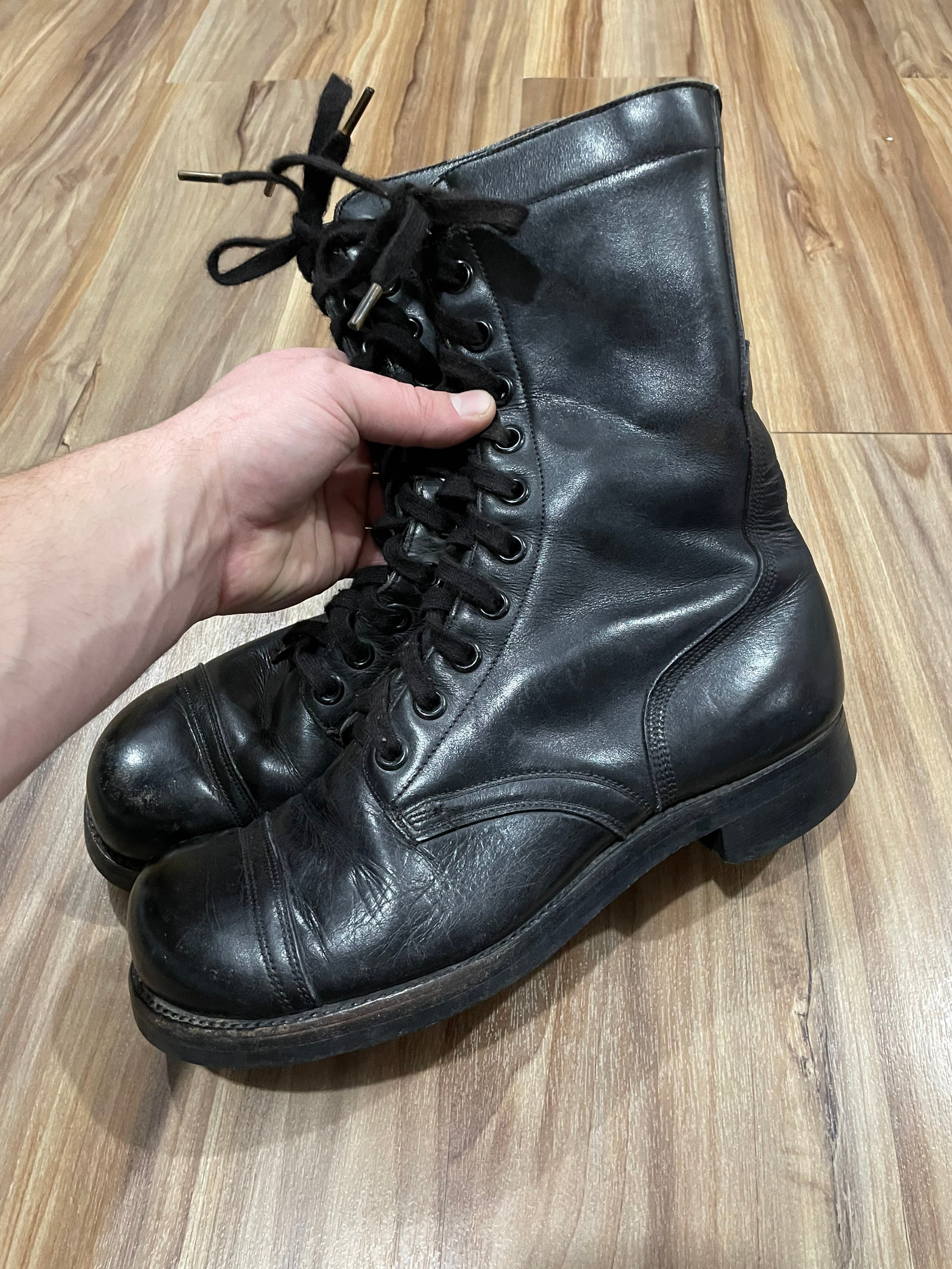Vintage Endicott Johnson Cap‎ Toe Jumper Boots Black Size 8 With photo Of Marine 7R Vintage 60s Vietnam Era Black Combat Leather Cap Toe  main image 3