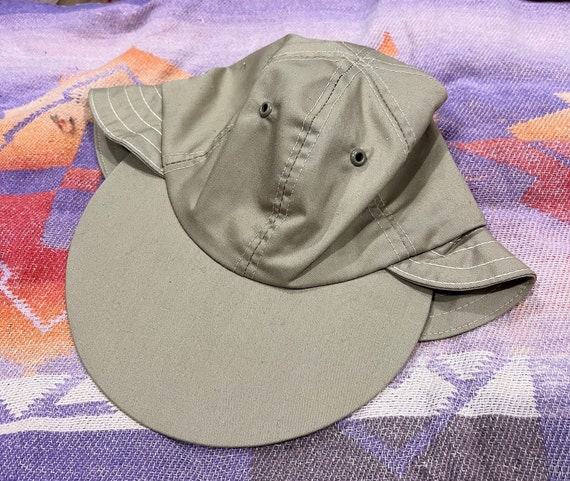 7 1/8 Vintage 40s 50s Fishing Wide/ Long Brim Bill Hat Khaki Deadstock USA  Made -  Canada