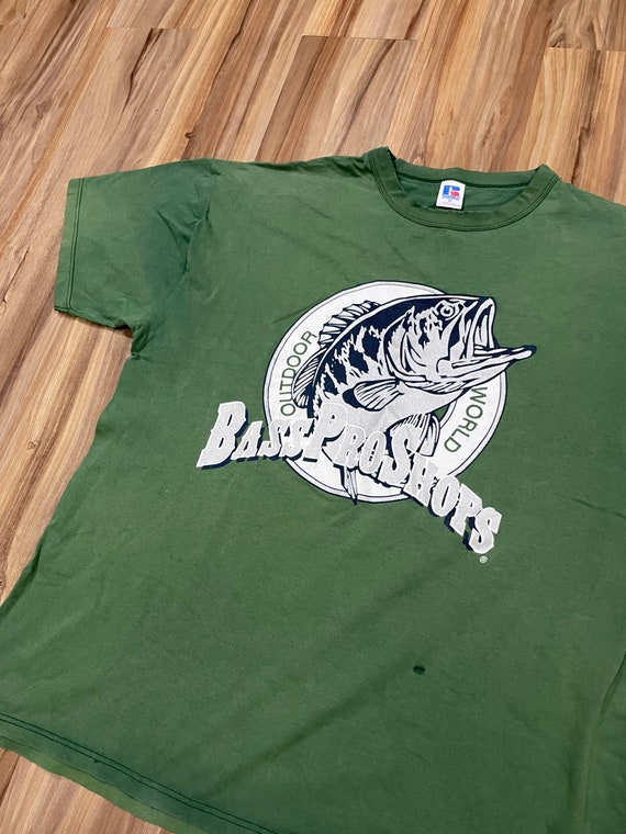 Large Vintage 90s Russell Bass Pro Shops Fish T Shirt Cotton USA
