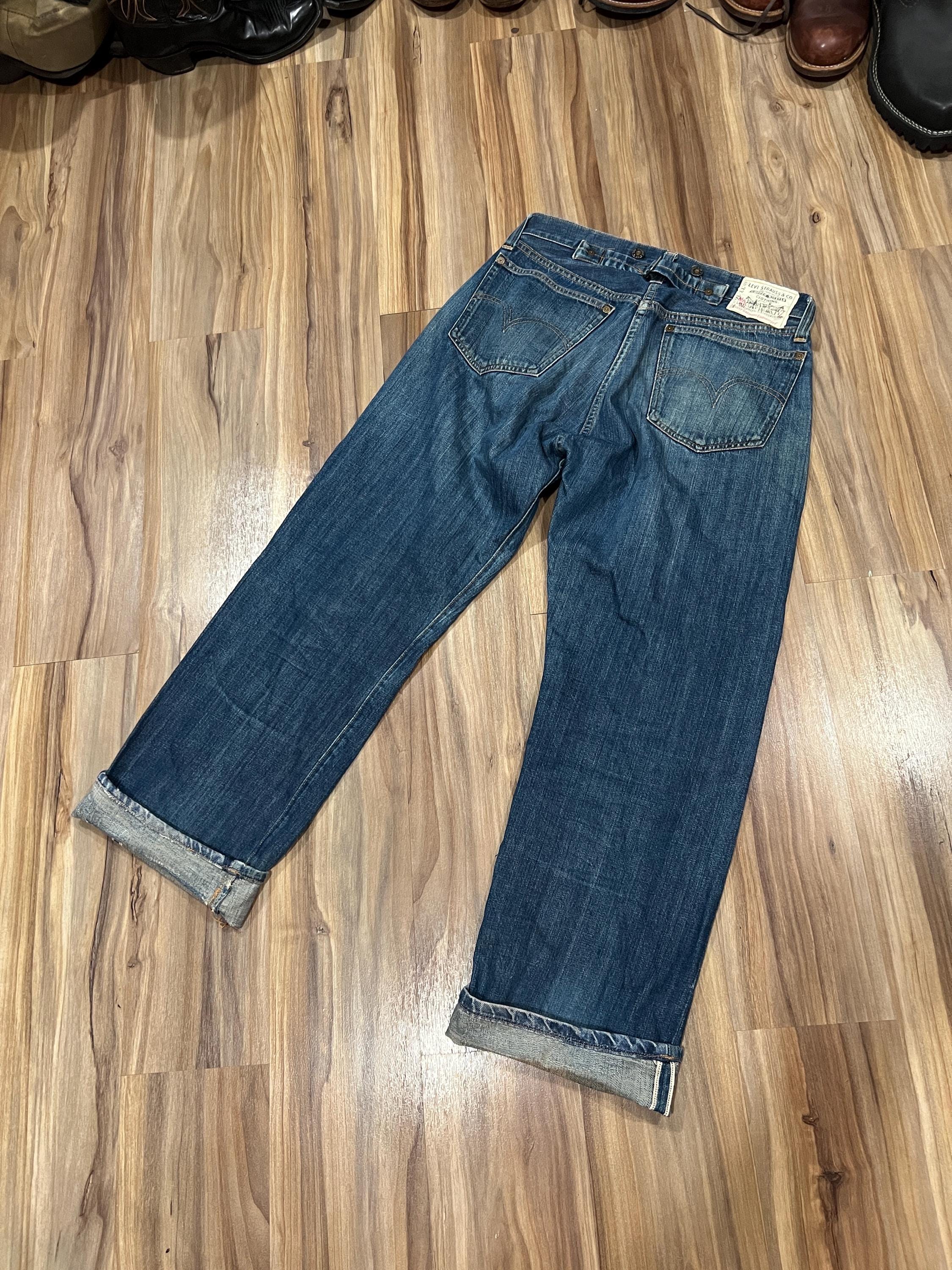 32x30 Vintage 90s Levi's LVC Remake Buckleback Big E 201 Faded