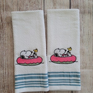 Embroidered Summertime Cartoon Dog Dish Towel 2 Piece Set