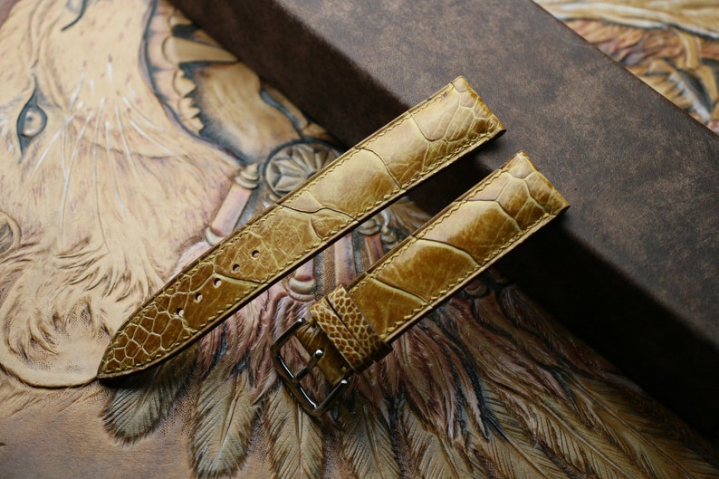 Handgjort strutsfot gyllengult läderarmband, anpassad storlek - DD27 bild 1