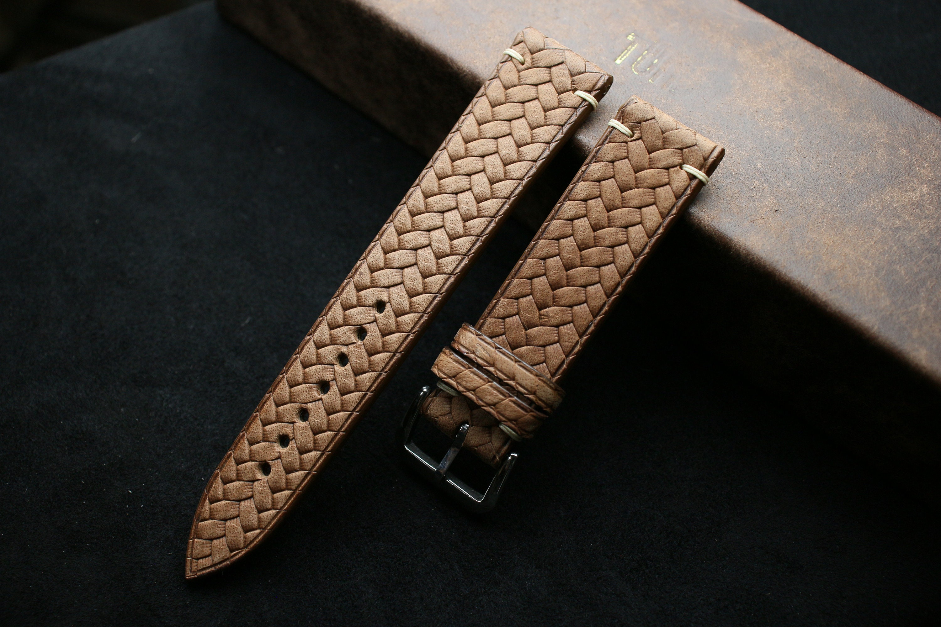 Bracelet en cuir pour montre homme, bracelet de montre pour homme en cuir  de vachette - Maison Fèvre