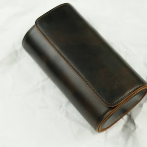 Custodia per orologio personalizzata in pelle vegetale grana naturale mimetica marrone, custodia per orologio in pelle personalizzata -CASE VEG-mimetica marrone-pelle scamosciata oro-S-