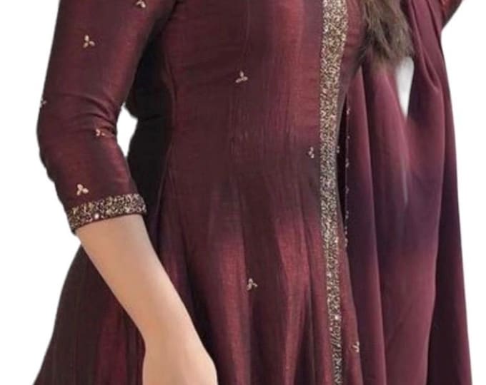 Stunning Party wear salwar set. Scallooped sequins work on dupatta.