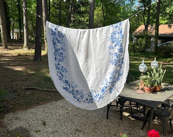 Antique Linen Oval ‘Luther Travis’ Printed Tablecloth