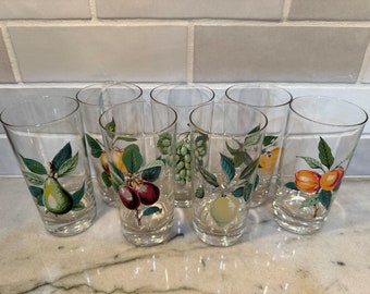 SET of SEVEN Vintage Juice Glasses