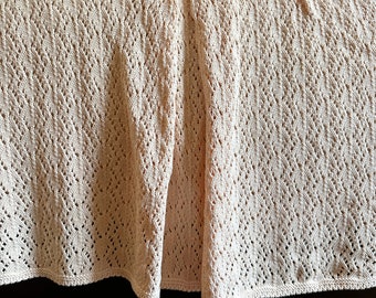 Crocheted Peach TWIN Bed Skirt