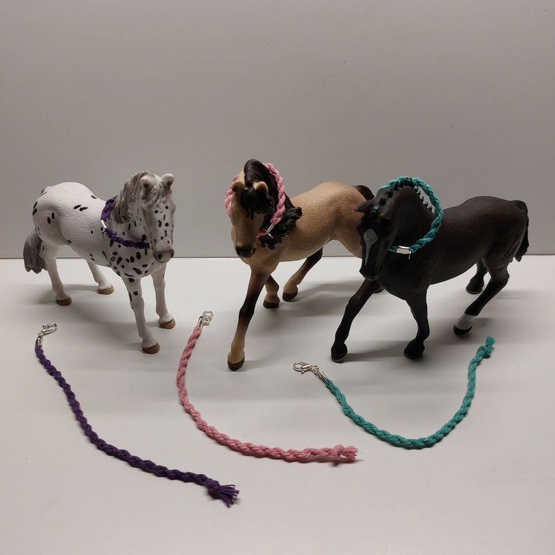 3x Ringhalsband 3x Führstricke Zubehör für Pferde von Schleich Papo Bullyland CollectA Safari Modellpferde Miniatur Mitgebsel Geburtstag Bild 7