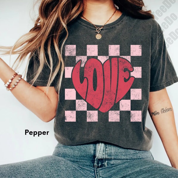 Comfort Colors® Valentine Heart Shirt,Kids Valentines Day Shirt,Retro Love Shirt,Love T-Shirt,Xoxo Shirt,Valentines Day Gift,Checker heart