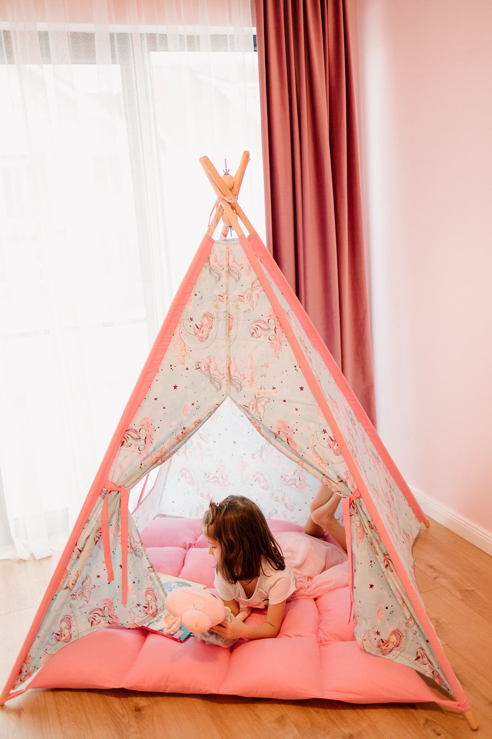 unicorn teepee