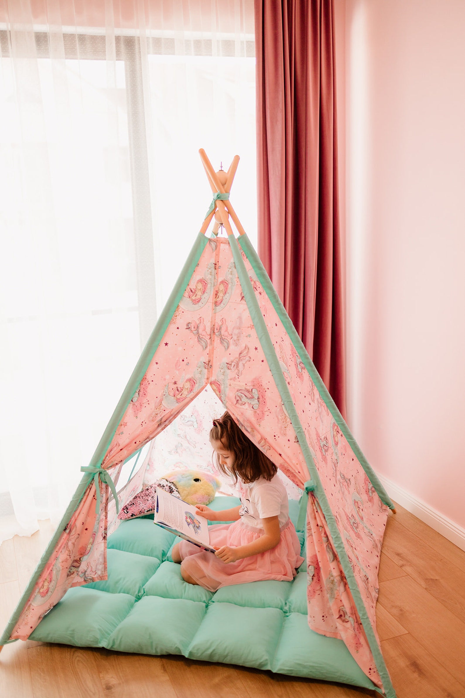 unicorn teepee