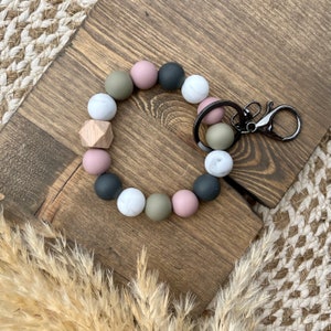 Llavero de cuentas neutras • Pulsera manos libres • Cuentas de silicona