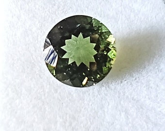 8x8mm round cut tourmaline, green tourmaline stone, faceted round tourmaline, tourmaline green, transparent crystal