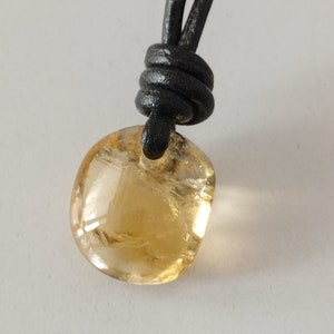 November birthstone necklace, Citrine large stone, Yellow gemstone necklace, Citrine crystal necklace, golden necklace, Positive energy gems