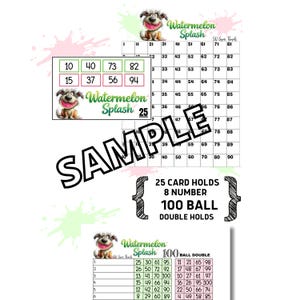 Puede incluir: Un conjunto de cartones de bingo con temática de sandía con una ilustración de perro juguetón. Las tarjetas presentan números y el texto "Watermelon Splash". La tarjeta de muestra dice "SAMPLE" en letras grandes. El conjunto incluye detalles sobre la cantidad de tarjetas y bolas.