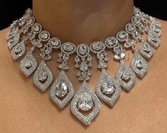 Gargantilla de diamantes americanos / Joyería nupcial de cristal en forma de lágrima / Pieza llamativa en tono plateado