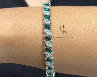 Conjunto de pulseras de tenis con circonitas cúbicas: Pulseras apilables de circonitas cúbicas estilo eternidad.