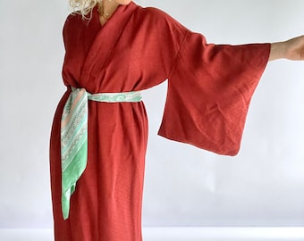 Vintage Kimonos | Size M/L | Silk | Deep Red | Scarf Included