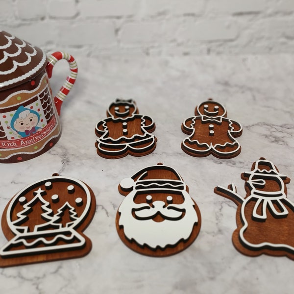 Christmas Gingerbread Ornaments, Laser cut and engraved, 2022, Customized, Personalized just for you!