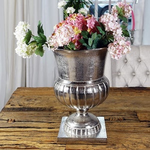 Vase flower vase vessel cup vase decorative vase aluminum silver luxury, decorative modern metal, living room and kitchen, L 35 cm