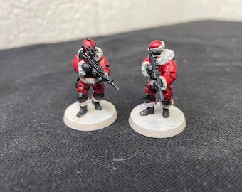 2 Tactical Santa Miniature Set