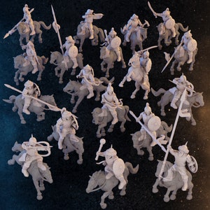 18 Mongolian Warriors on Horseback Miniatures