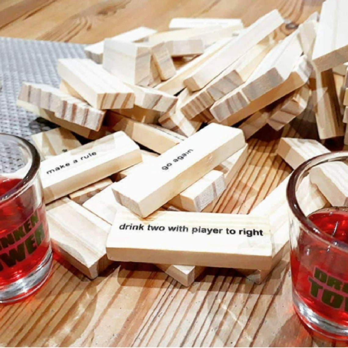 Jeu à boire Jenga ivre et 4 verres de tir Jeu de fête | Etsy