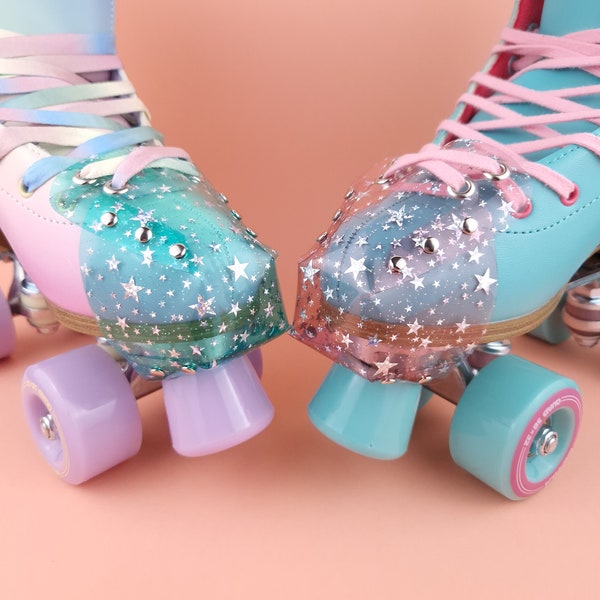 Holographic Stars Transparent Vegan Toe Guard Caps for Roller Skates - Heart Shaped