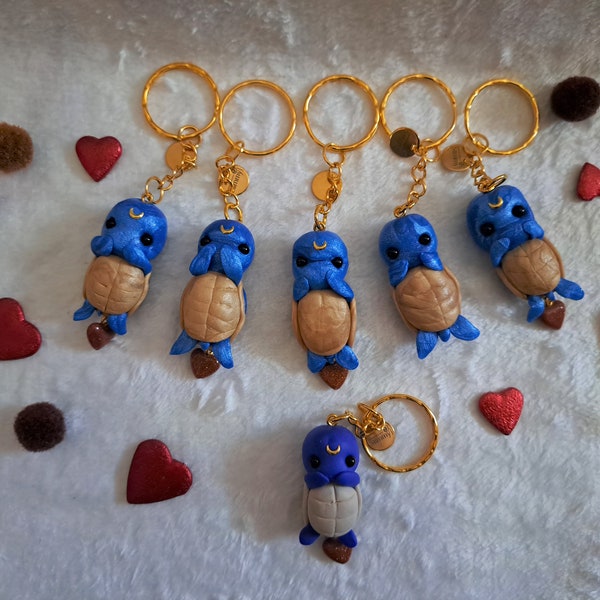 Porte-clé Tortue de mer en Fimo avec une pierre de sable d'or