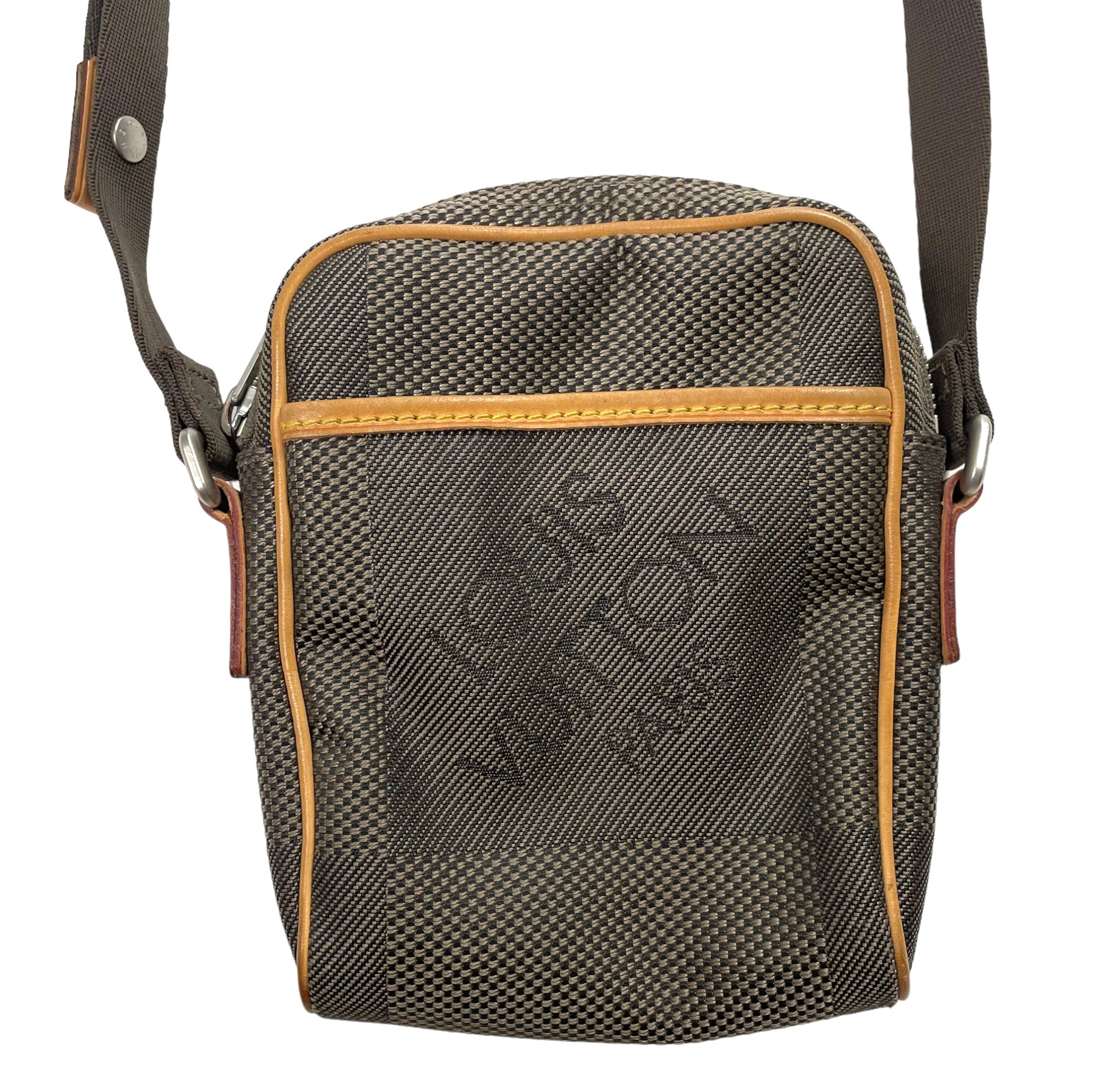 Cross Body Bag Louis Vuitton -  UK