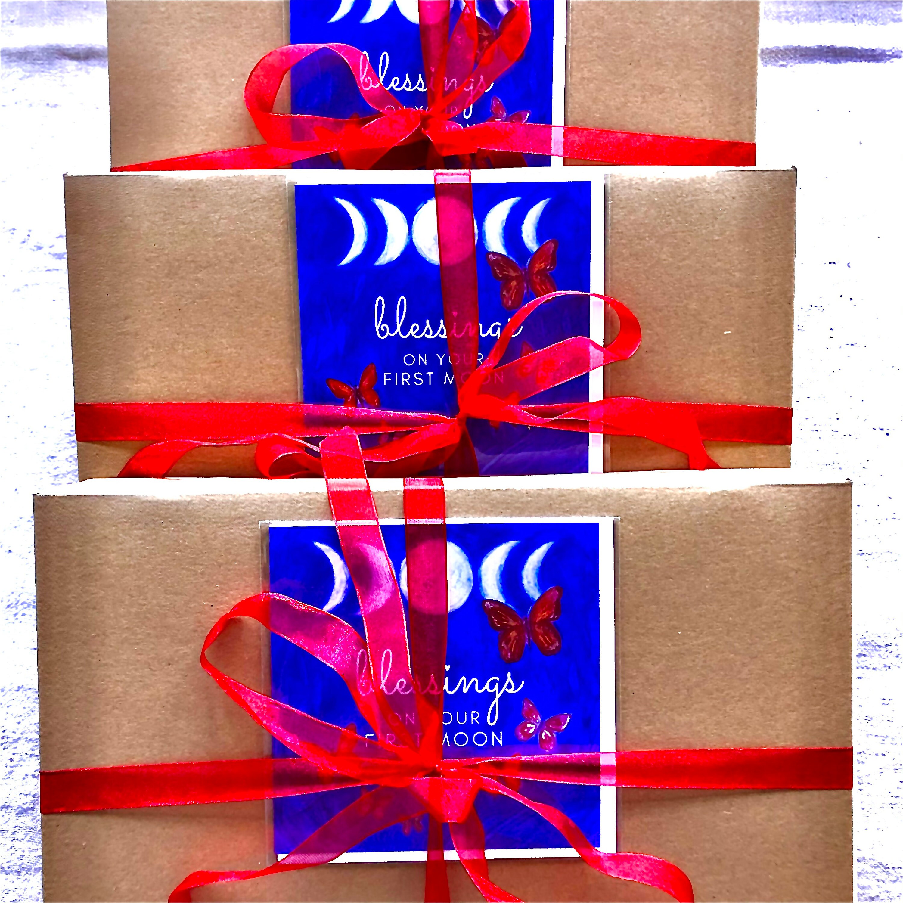 First Period Menarche Eco Organic Moon Kit Gift Set Teen Tween Deluxe ...