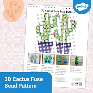 Op de afbeelding: Een printbaar patroon voor een 3D-cactus gemaakt met smeltparels. Het patroon toont een groene cactus met roze bloemen in een paarse pot. De instructies omvatten vier stappen om de cactus te maken.