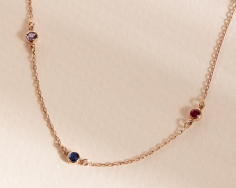 Family Birthstone Necklace, Multiple Birthstones Jewelry, Personalized Gift for Her, 14K 18K Solid Gold Mothers Necklace, Custom Birthstones