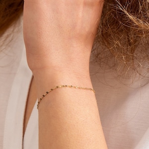 Glitter Kettenarmband 14K Echtgold Flache Gliederkette Goldarmband, Sparkle Dünne Kette Armband, Pailletten Facettierte Kette Armband, Geschenk für Sie