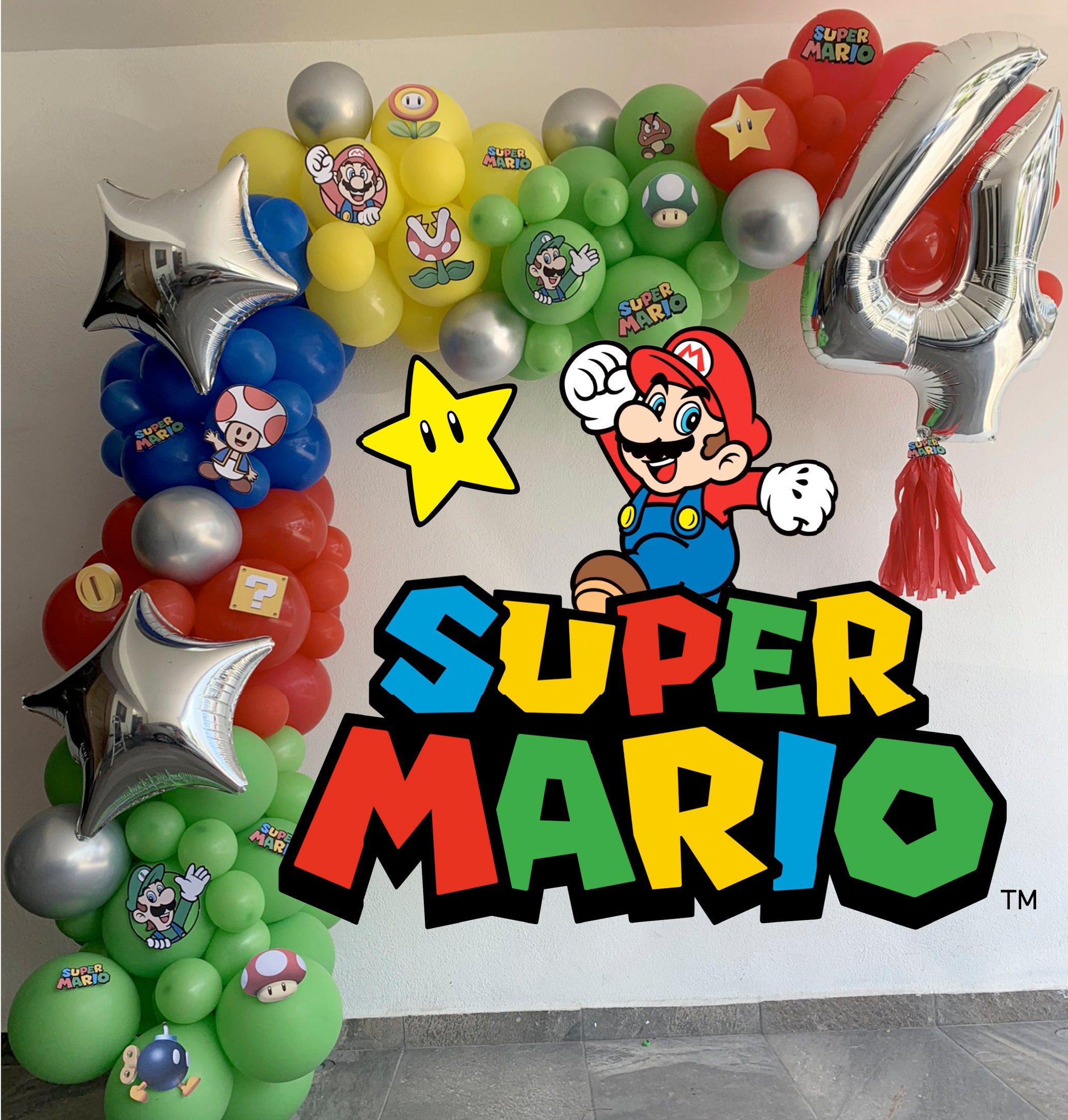 Allestimento tema Super Mario per il 1º compleanno del piccolo Mario⭐️  #domballoon #mariobrosparty #mariobros #supermario #mariobrosideas #mario, By Dom Balloon Art