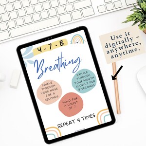 K&ouml;nnte beinhalten: Eine digitale Illustration einer Atem&uuml;bung mit dem Titel "4-7-8 Atmung". Die &Uuml;bung beinhaltet das Einatmen durch die Nase f&uuml;r 4 Sekunden, das Anhalten f&uuml;r 7 Sekunden und das Ausatmen durch den Mund f&uuml;r 8 Sekunden. Der Text "4 Mal wiederholen" ist ebenfalls enthalten. Das Bild hat einen bunten Hintergrund mit Regenbogenstreifen.