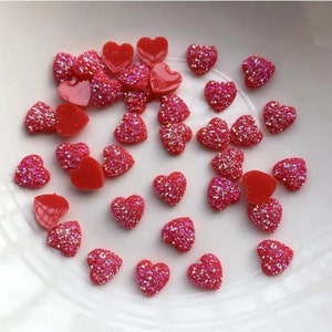 10 cabochões drusos de coração vermelho | Cabochões Drusos de Resina | Contas planas brilhantes | Brincos DIY | Suprimentos para scrapbooking de casamento