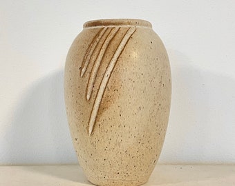 Original Danish fine art ceramic vase with grooves and elegant shape - design by Hans Nielsen Buch for Brangstrup Stentøj