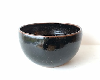 Danish mid century vintage large original fine art ceramic bowl with exquisite glaze in light and dark brown nuances