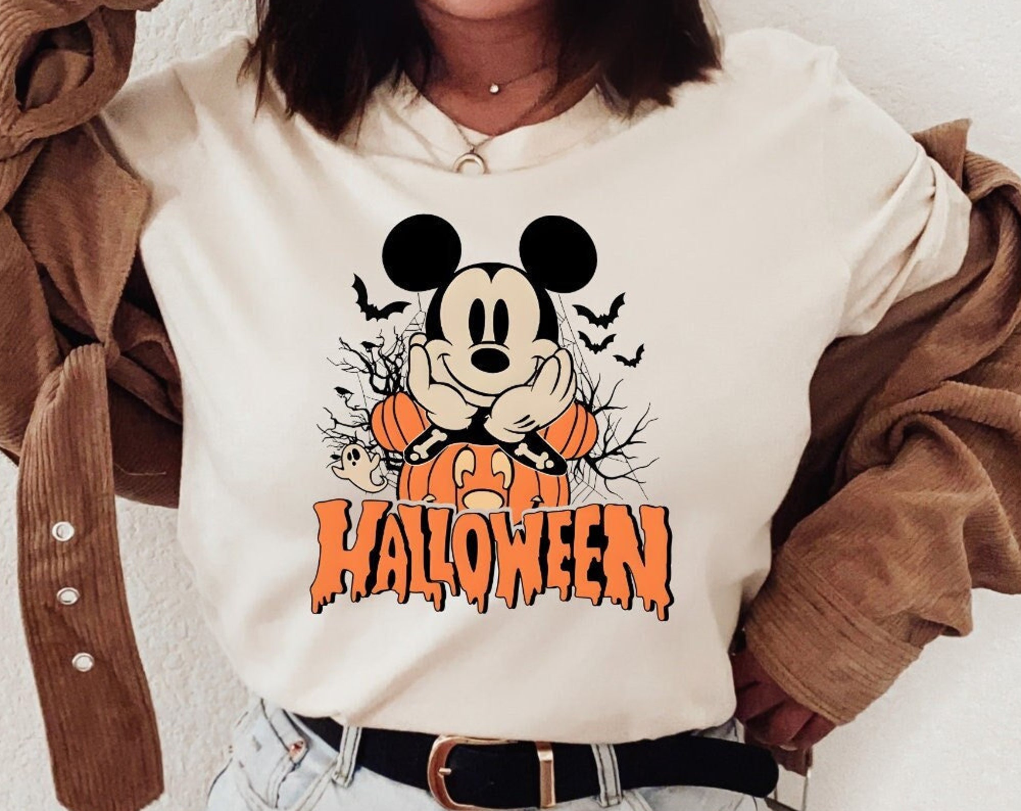 Discover Camiseta Disney Halloween 2022 Mickey Vintage para Hombre Mujer