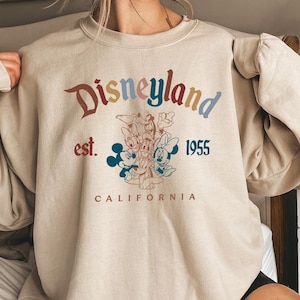 Disneyland sweatshirt, Vintage disney sweatshirt, Disneyland Est 1955, Disneyland Shirt, disney sweatshirt, disneyland Shirt,Disneyland