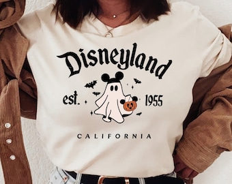 Disneyland Halloween Shirt, disneyland shirt, Disney Halloween Shirt, Halloween Pumpkin Tee, Retro Mickey Shirt, disney shirt