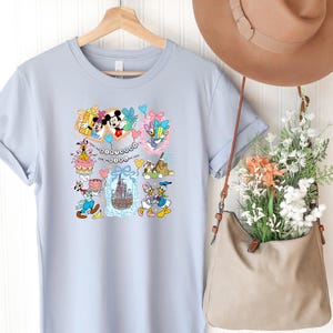Retro Vintage Walt Disney World-Land T-shirt, Disney World-tröjor, Musse Disney T-shirt, Disneyland-tröja, Disney-tröjor Familjetröja Light Blue