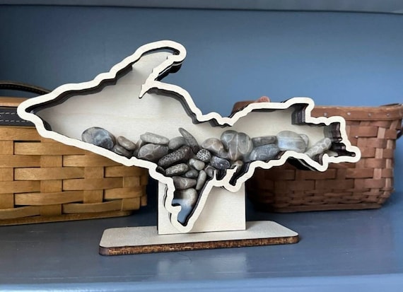 Upper peninsula UP of Michigan shadow box for Lake Superior - Etsy