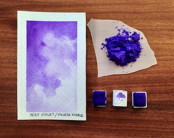 Mist Violet handgemachtes Aquarell, Künstlerfarbe Angebot