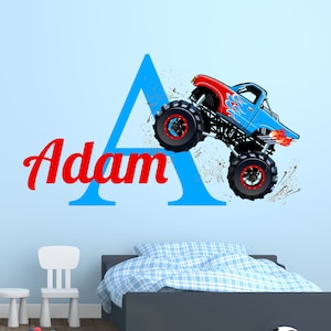 Adesivo da parete Monster Truck personalizzato - Decorazione da parete - Decorazione per camera da letto per bambini con monogramma a tema camion, adesivo in vinile CR102
